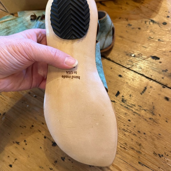 Women's Turquoise Blue Tannish Leather Shoes, Cydwoq Pavilion - Picture 4 of 7